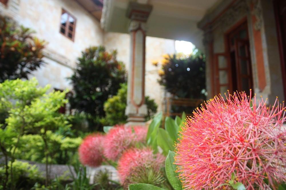 Rambutan Boutique Hotel Buleleng  Екстер'єр фото